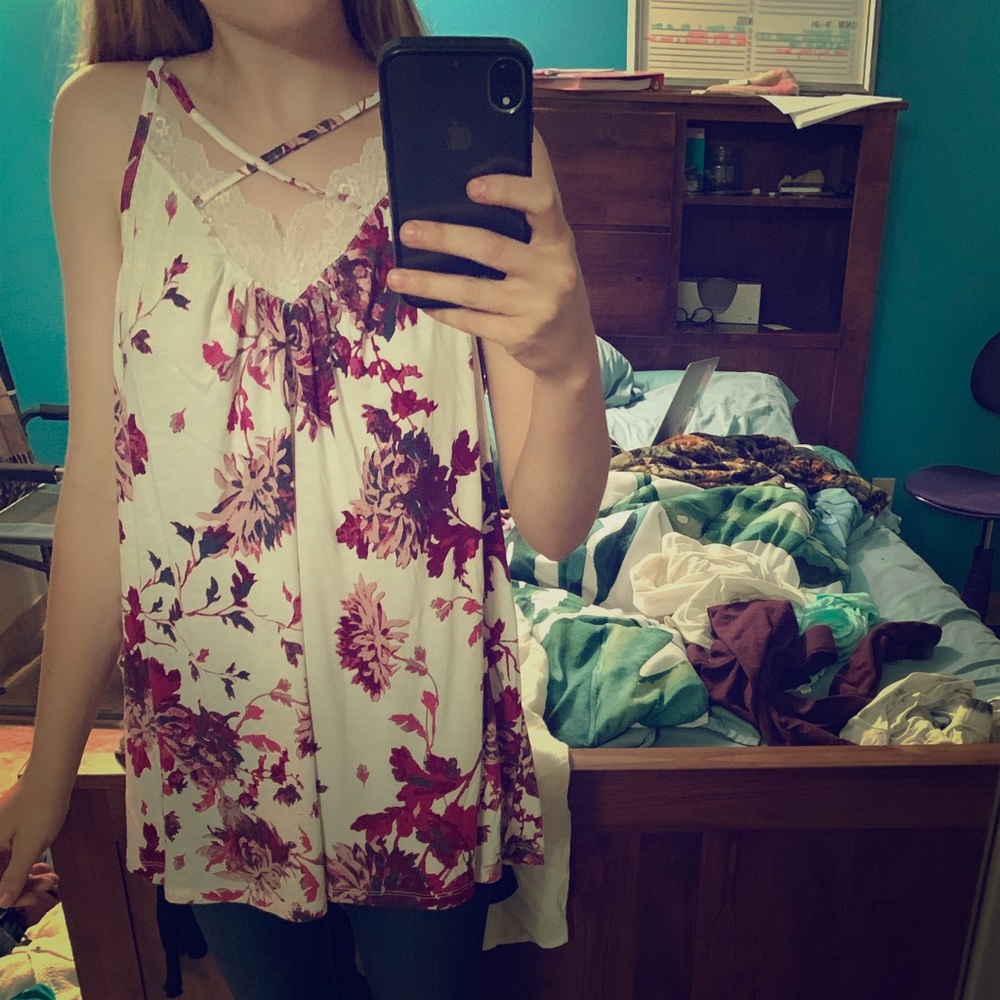 Size 0 Maurices Lacy Tank
